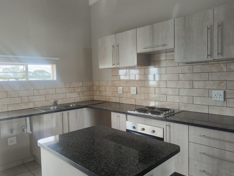 2 Bedroom Property for Sale in Waterval East North West